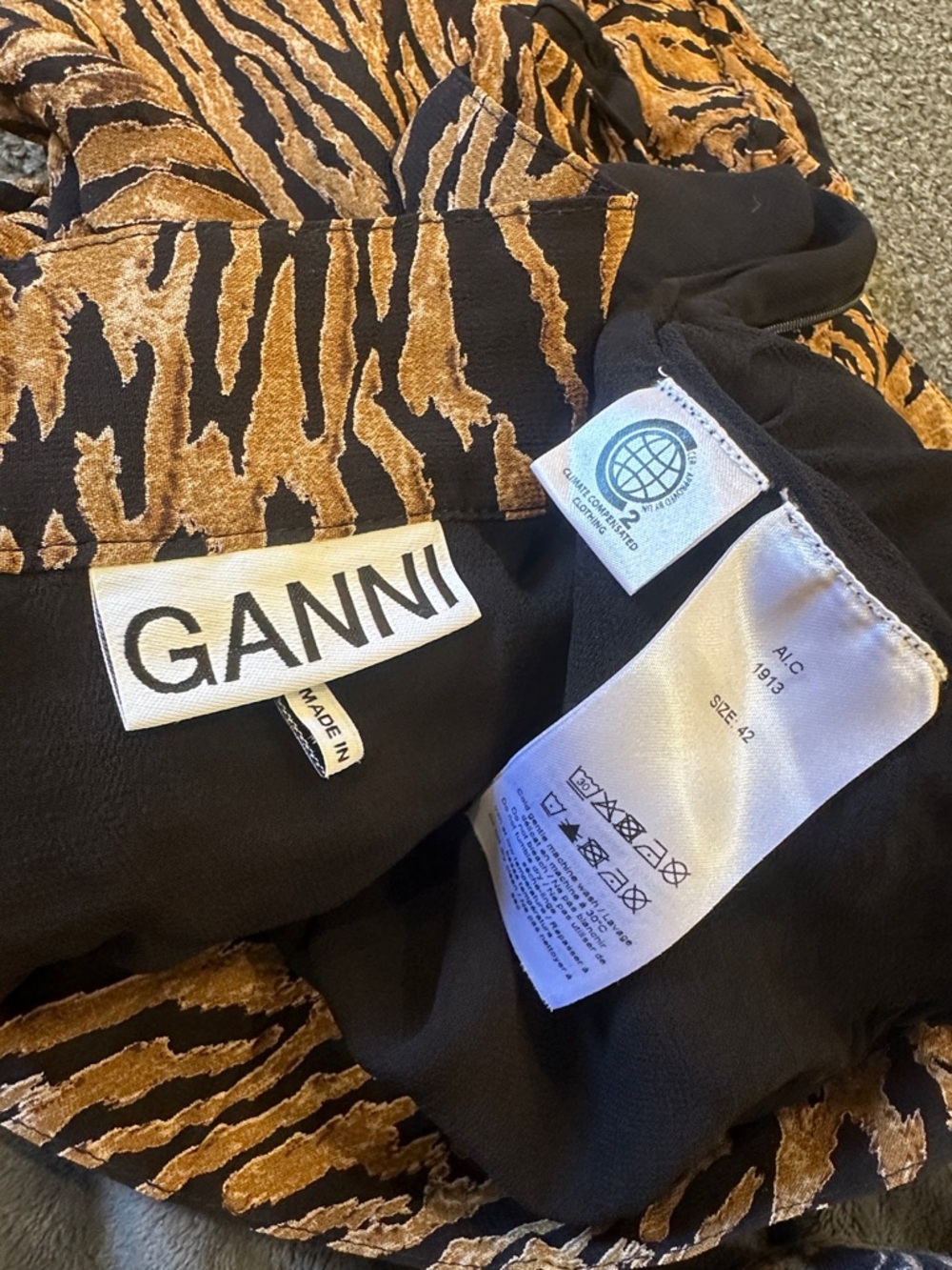 Ganni Georgette Brown & Black Animal Tiger Print Tie Front Mini Skirt EU 42 US L - Picture 8 of 9